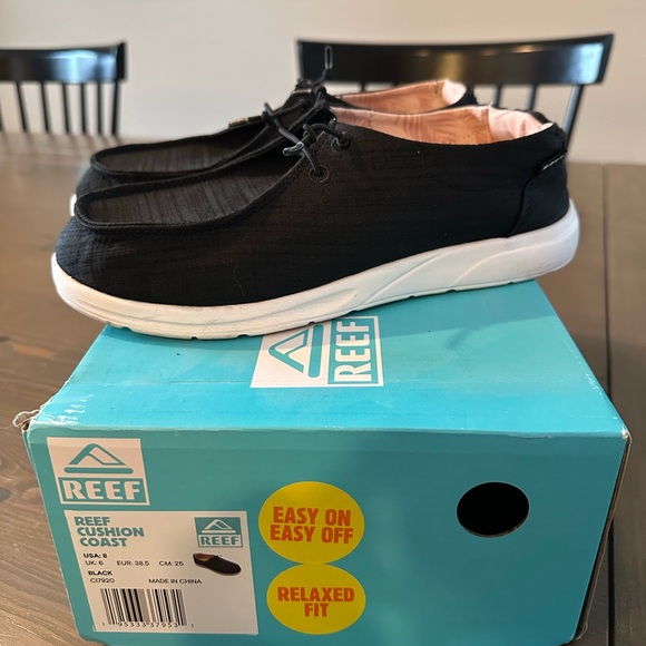 Reef Women’s Cushion Coast Slip On Sneaker - Picture 5 of 7